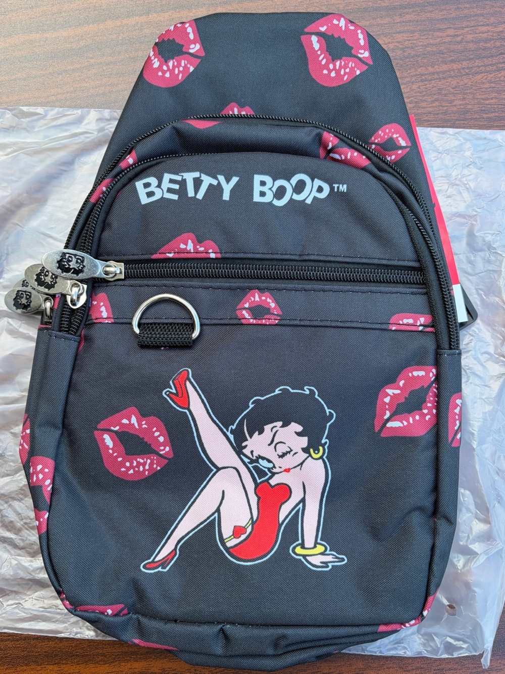 Betty Boop Black & Red Lips Sling Backpack Crossbody Bag NWT